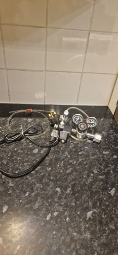 Co2 art pressure regulator - pressure,